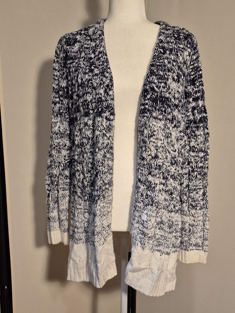 Liz Claiborne Cable Knit Open-Front Marled Navy & White Cardigan - Sz. L Sweater